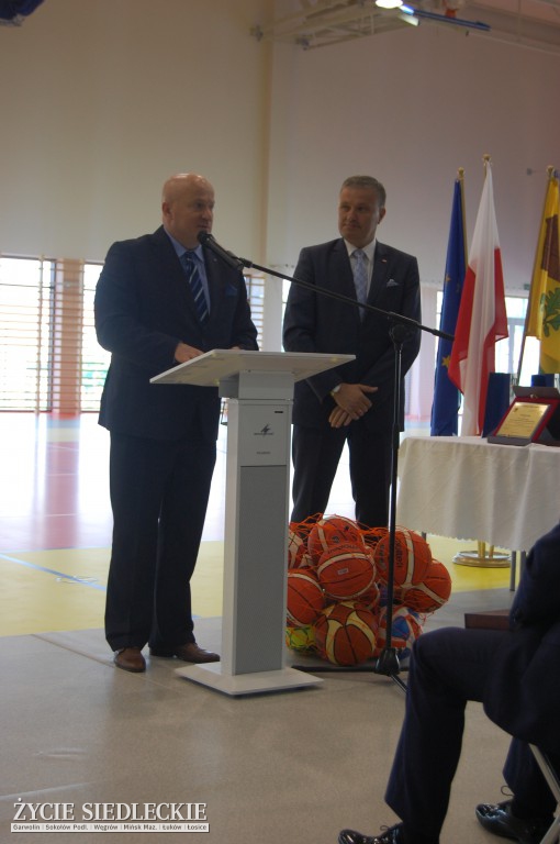 Nowoczesna hala sportowa oficjalnie otwarta