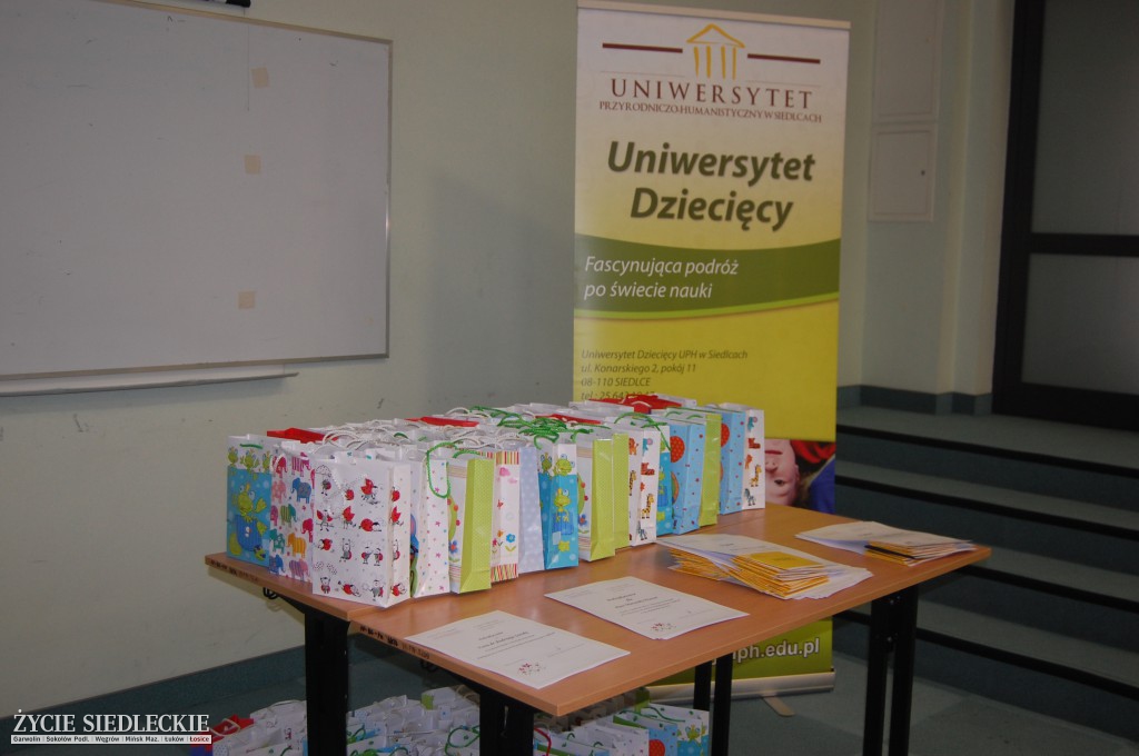 Najmłodsi studenci zakończyli rok akademicki