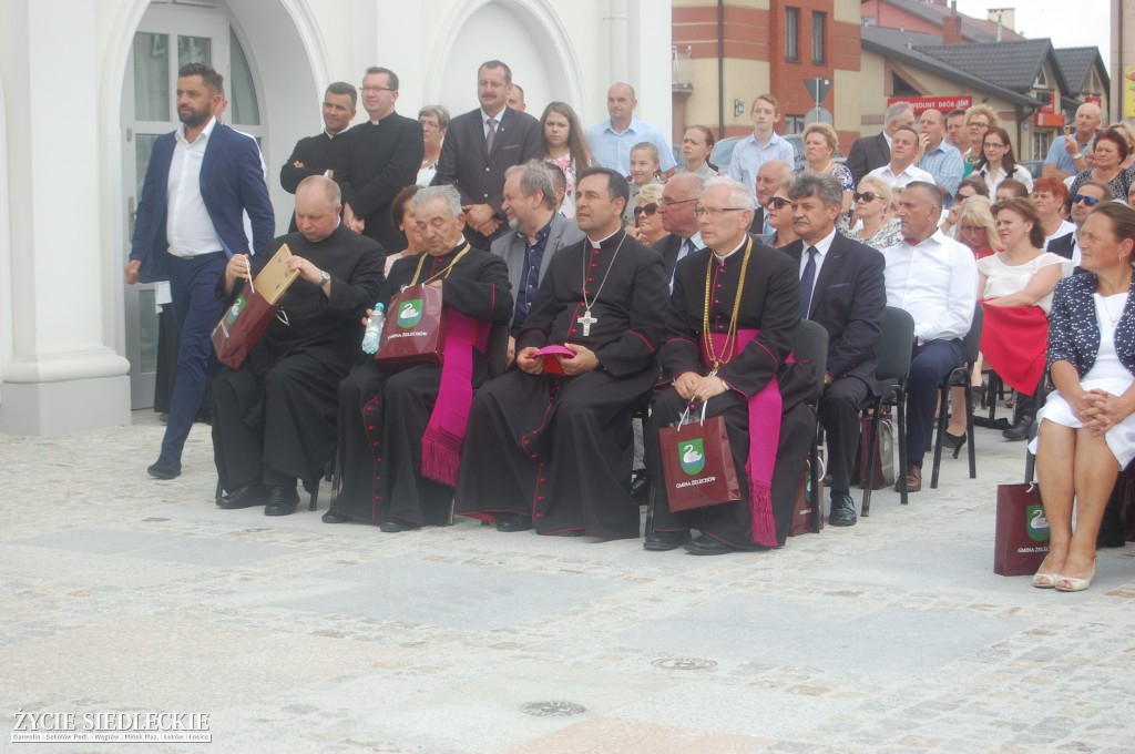 Ratusz i rynek oficjalnie otwarte