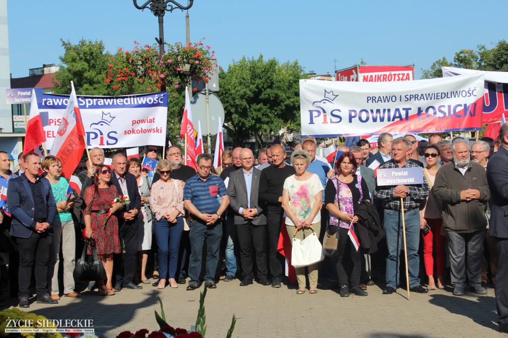 Wiec poparcia dla rządu w Siedlcach