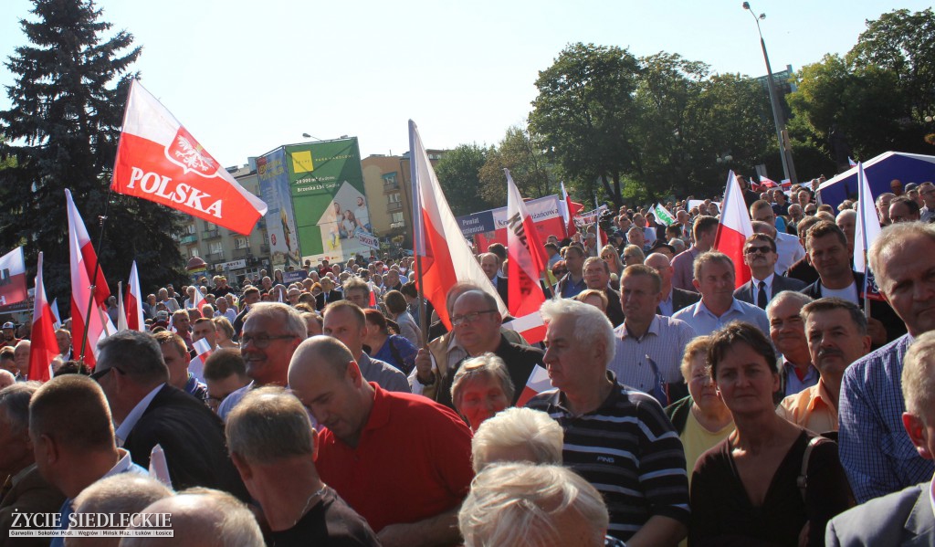 Wiec poparcia dla rządu w Siedlcach