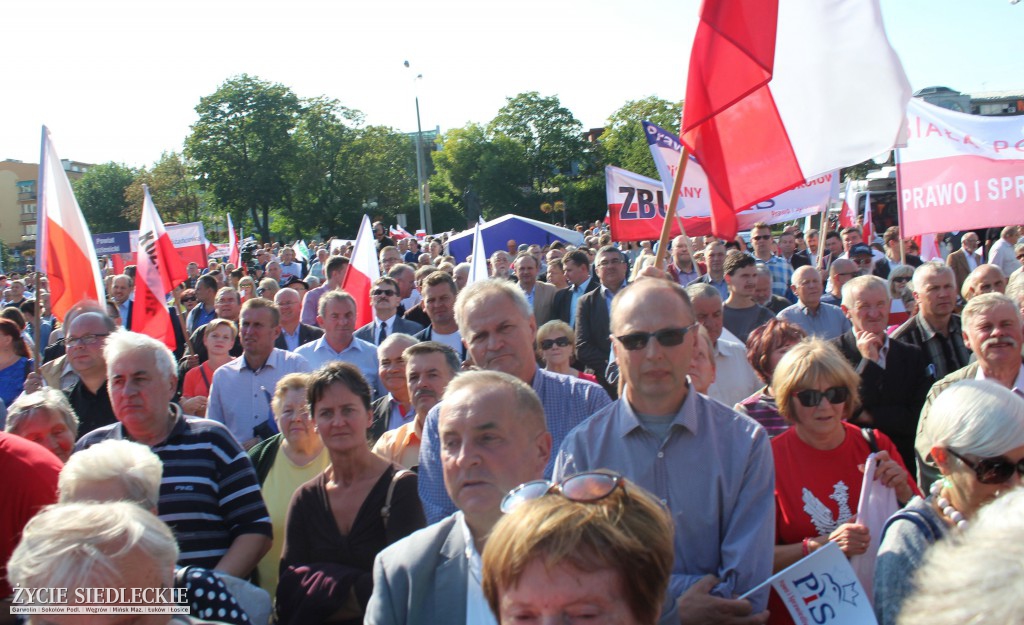 Wiec poparcia dla rządu w Siedlcach