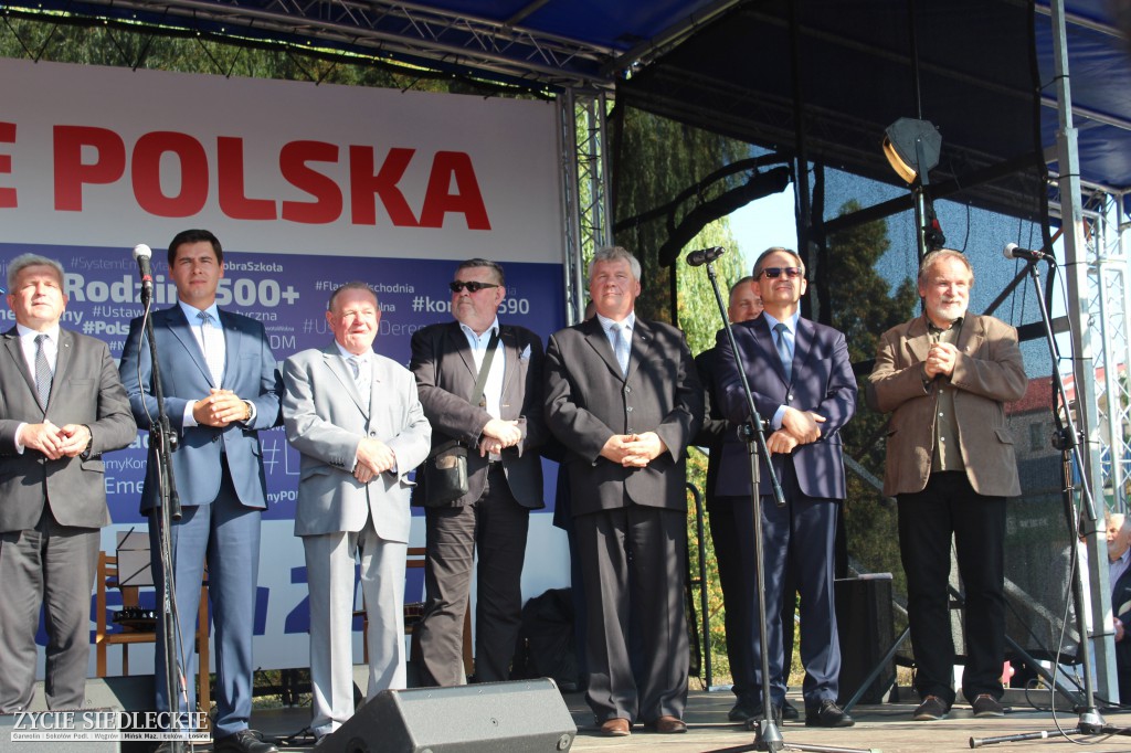 Wiec poparcia dla rządu w Siedlcach