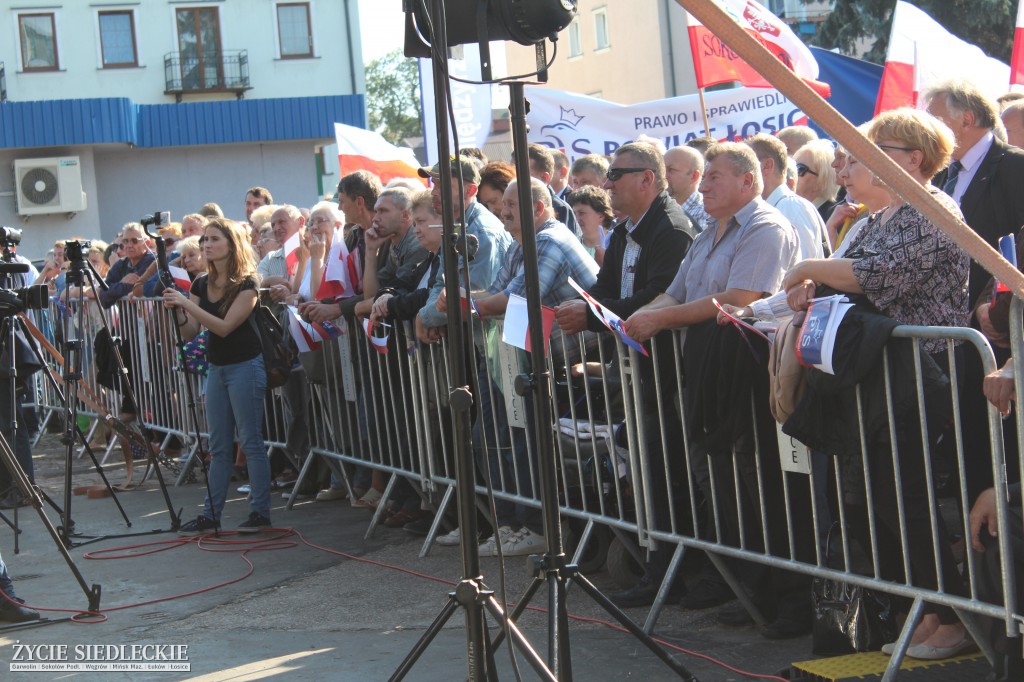 Wiec poparcia dla rządu w Siedlcach