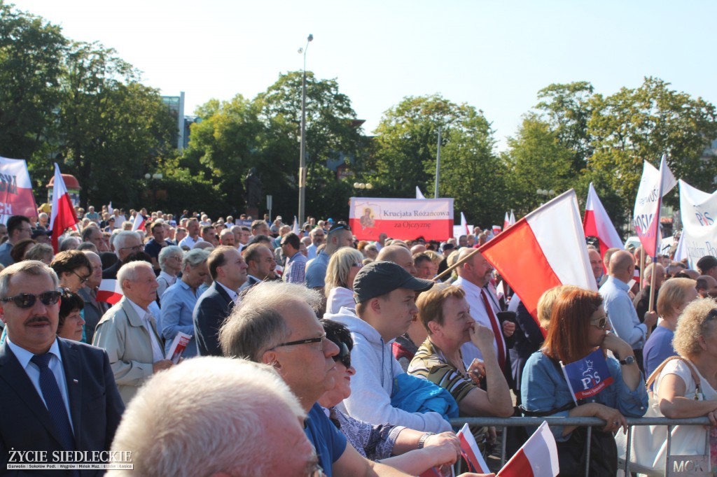 Wiec poparcia dla rządu w Siedlcach
