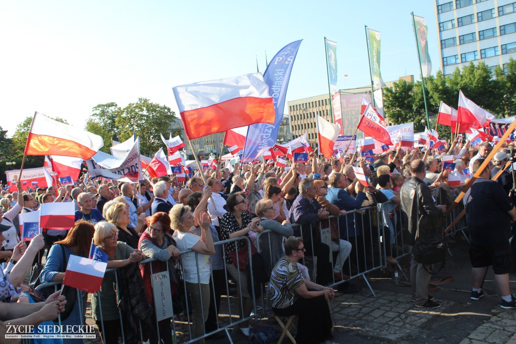 Wiec poparcia dla rządu w Siedlcach