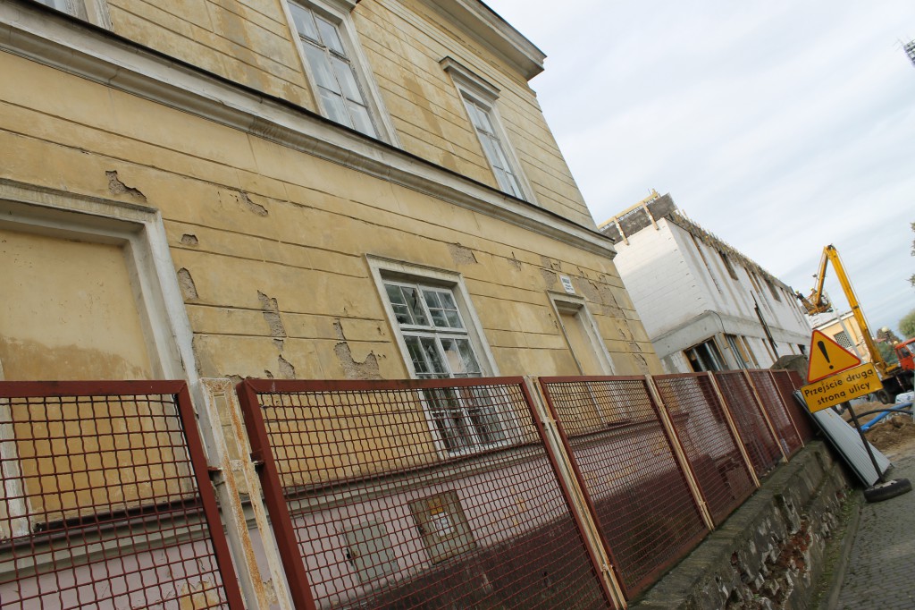 Budowa łącznika przy 