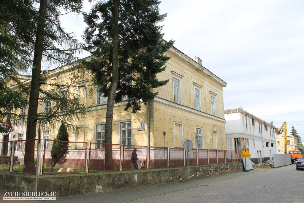 Budowa łącznika przy 