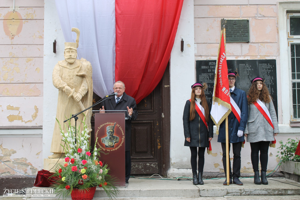 Podpisanie aktu erekcyjnego