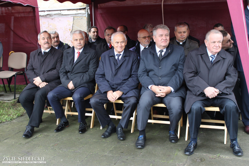 Podpisanie aktu erekcyjnego