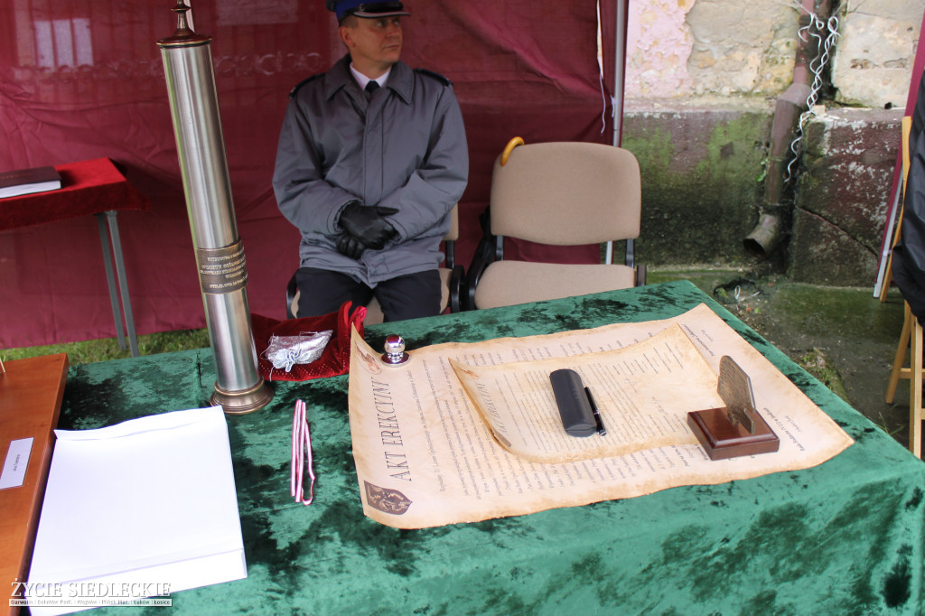 Podpisanie aktu erekcyjnego