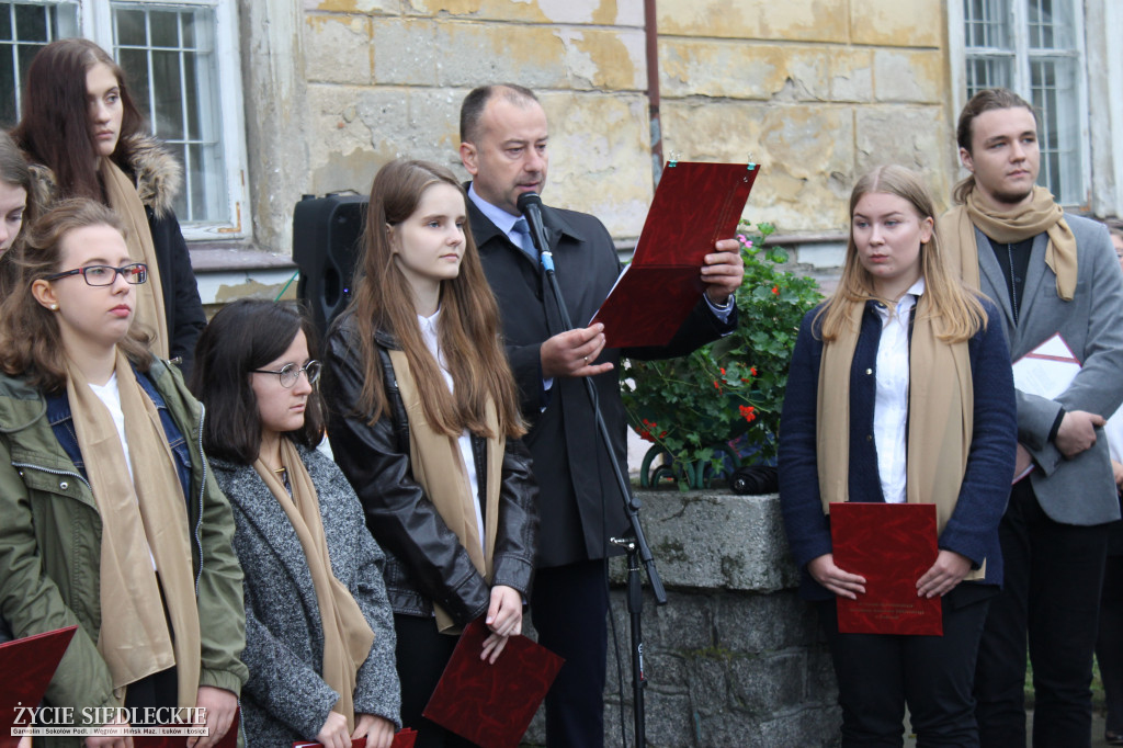 Podpisanie aktu erekcyjnego