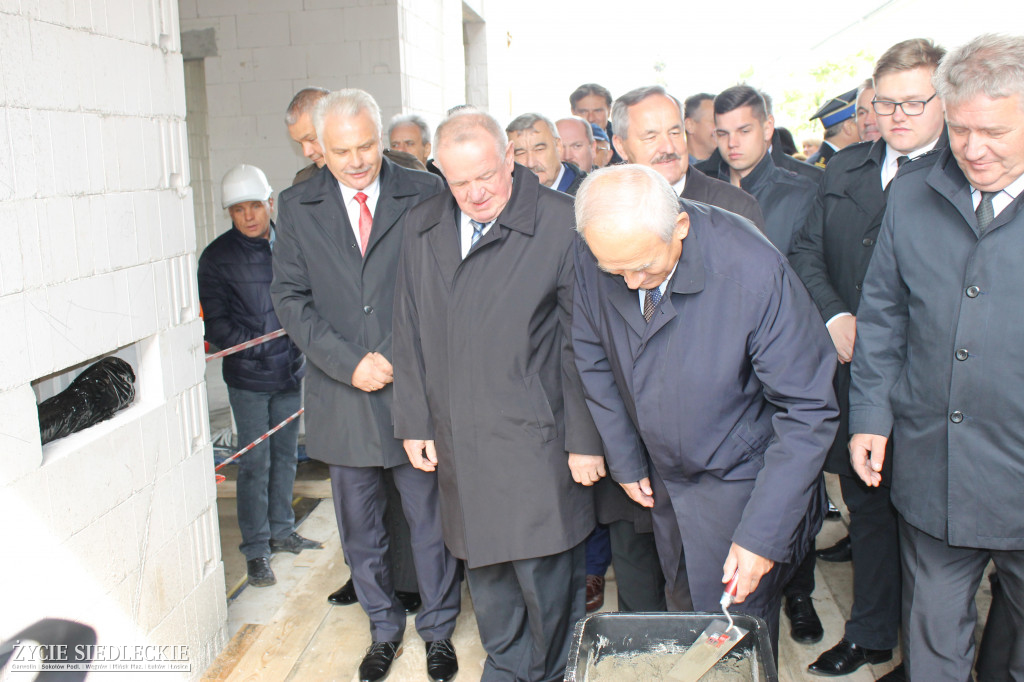 Podpisanie aktu erekcyjnego