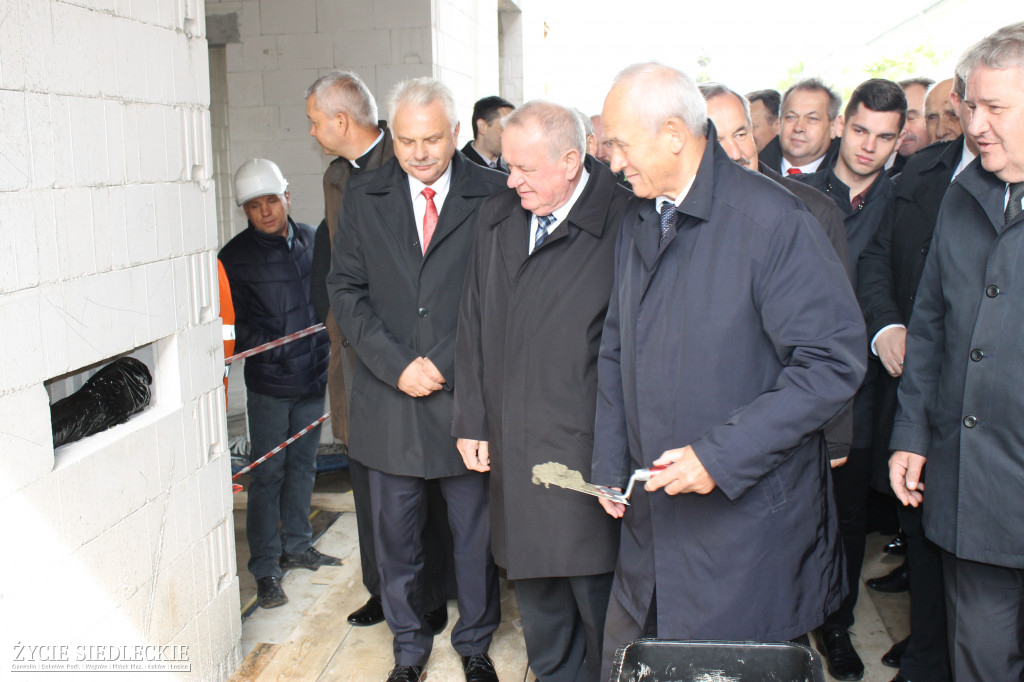 Podpisanie aktu erekcyjnego