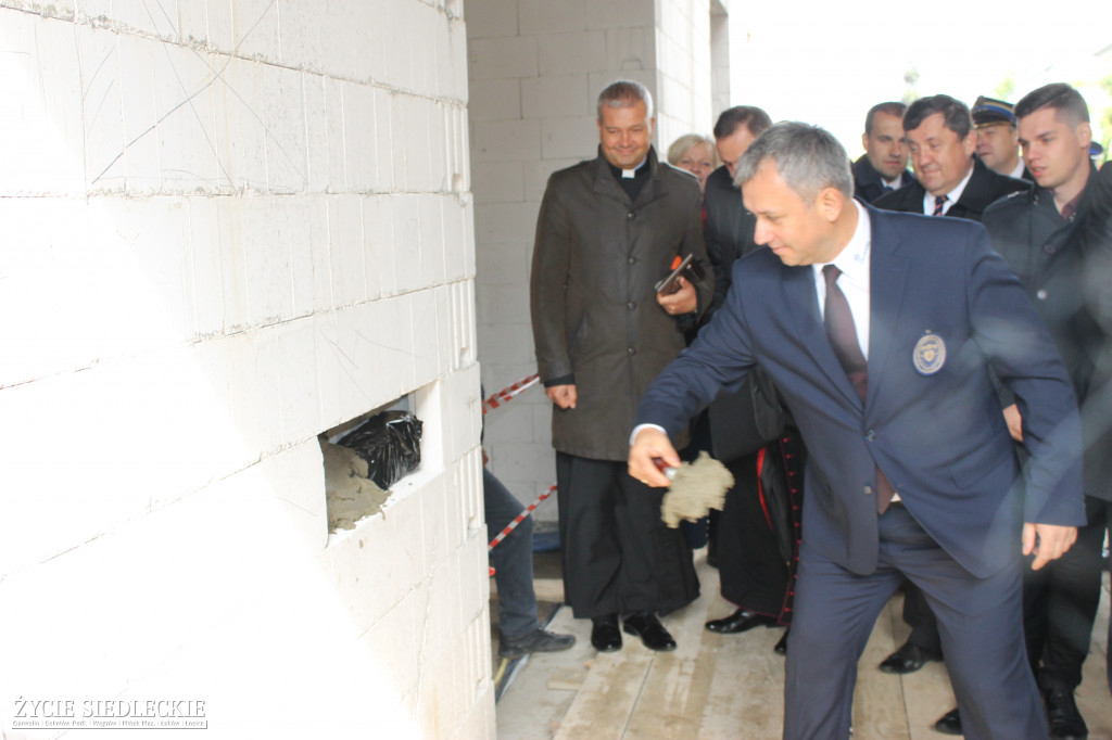 Podpisanie aktu erekcyjnego