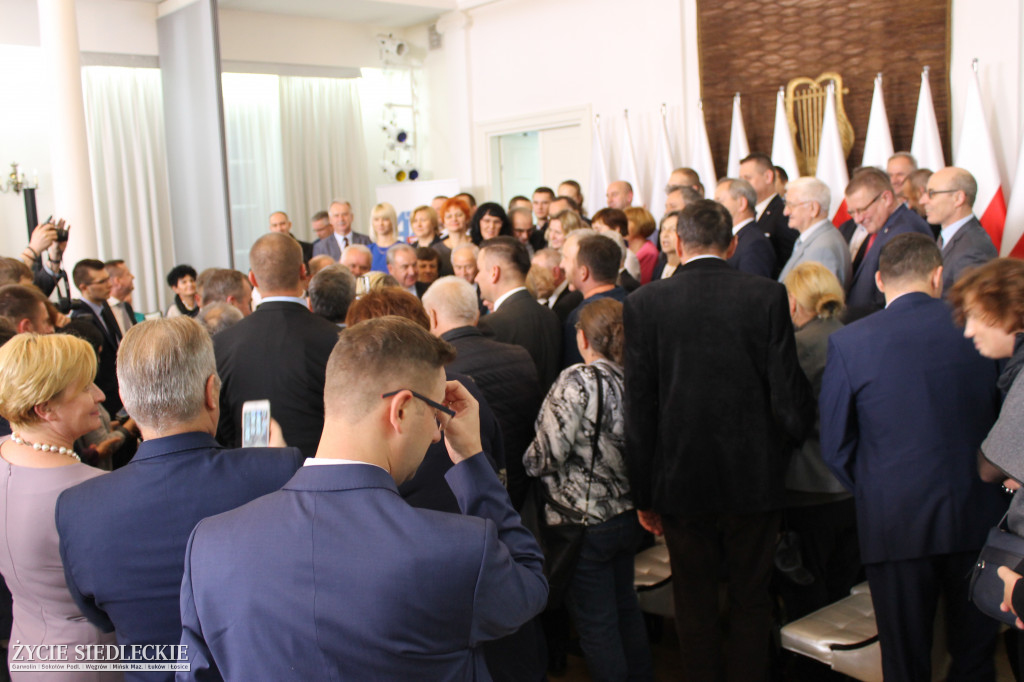 Spotkanie premier Beaty Szydło w mieszkańcami
