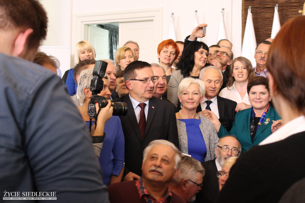 Spotkanie premier Beaty Szydło w mieszkańcami