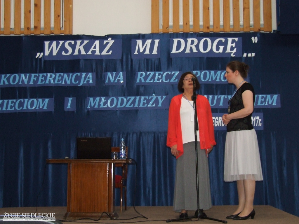Konferencja na rzecz pomocy dzieciom z autyzmem