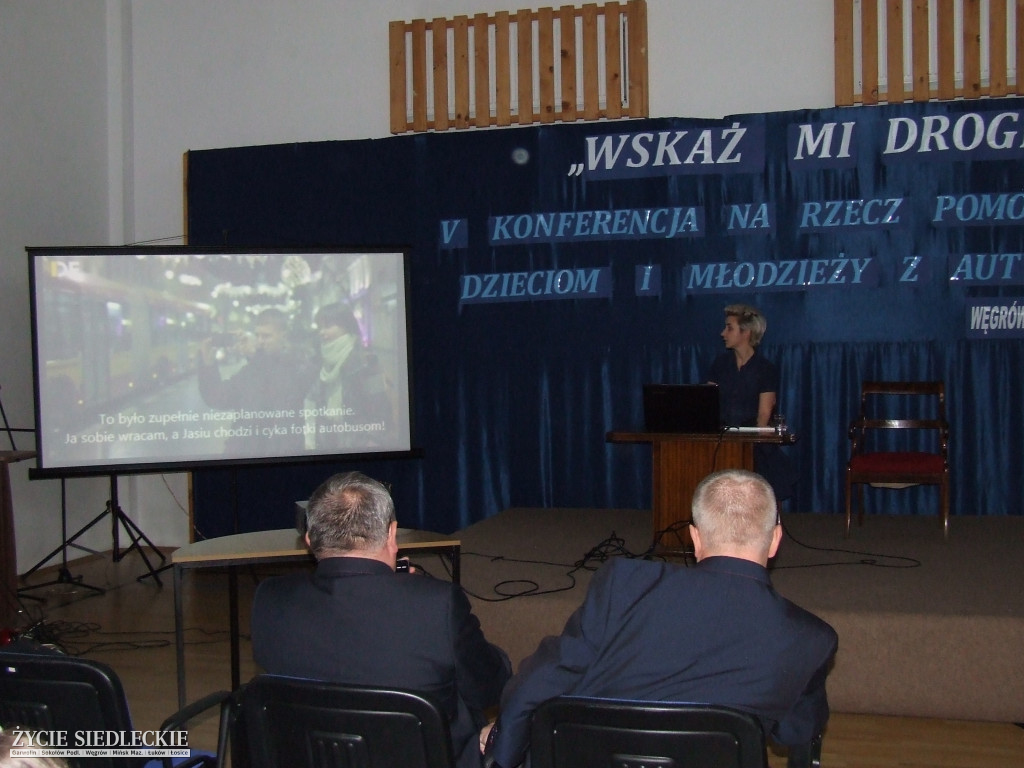 Konferencja na rzecz pomocy dzieciom z autyzmem