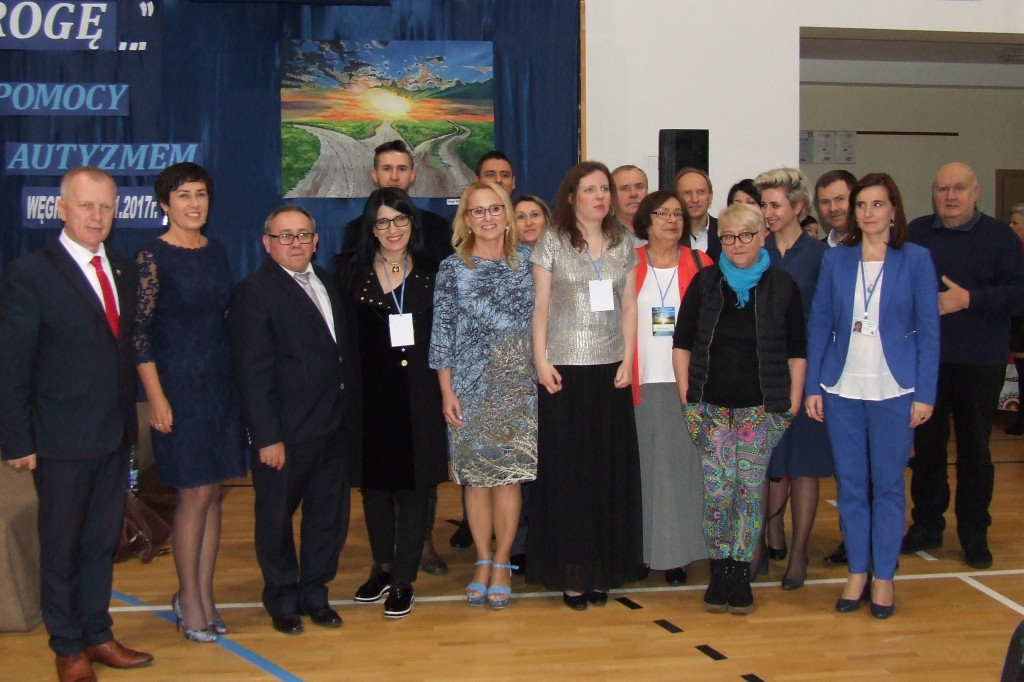 Konferencja na rzecz pomocy dzieciom z autyzmem