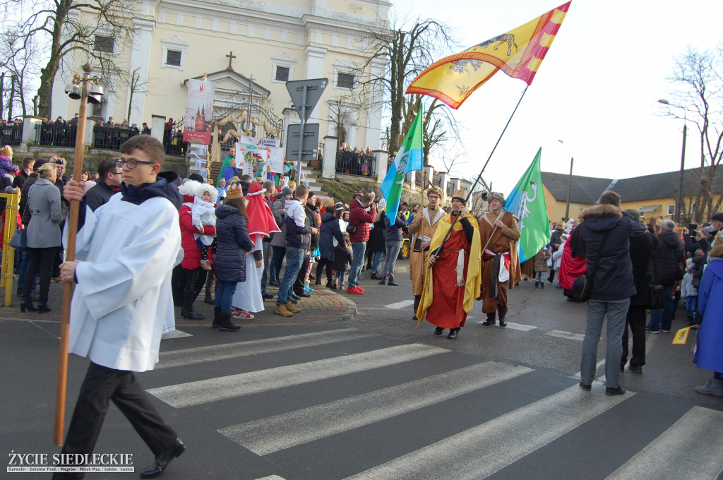 W Żelechowie z wielbłądami