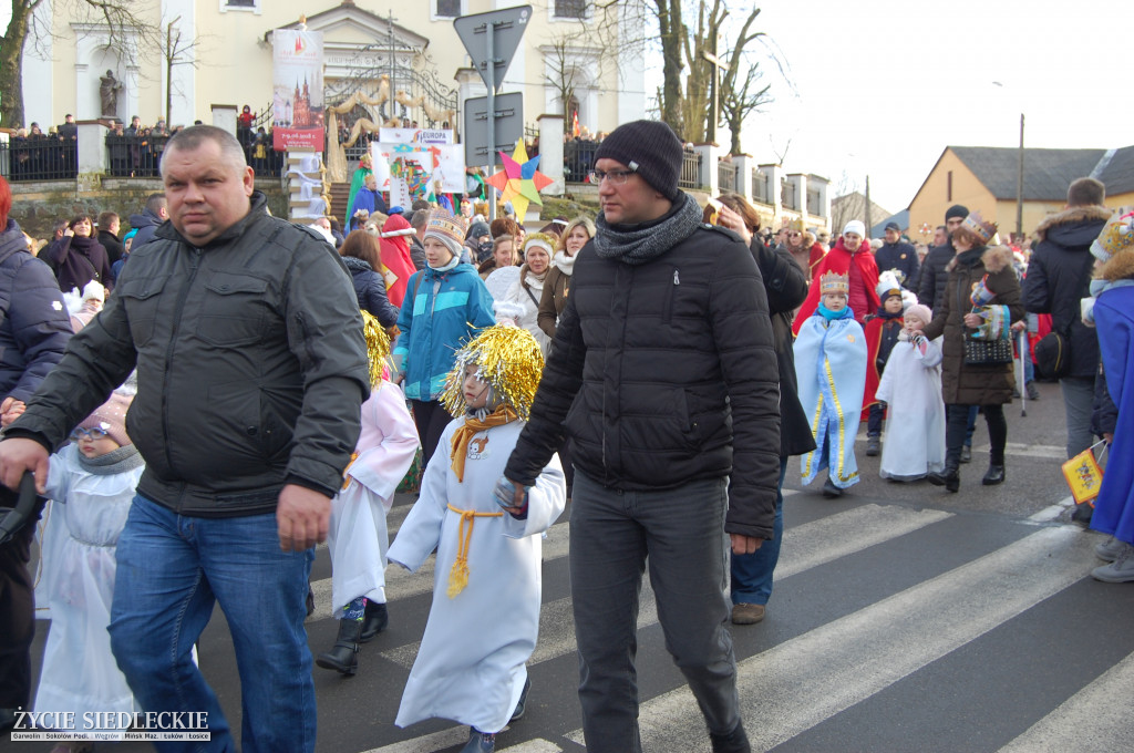 W Żelechowie z wielbłądami