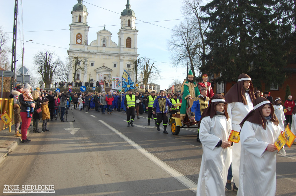 W Żelechowie z wielbłądami
