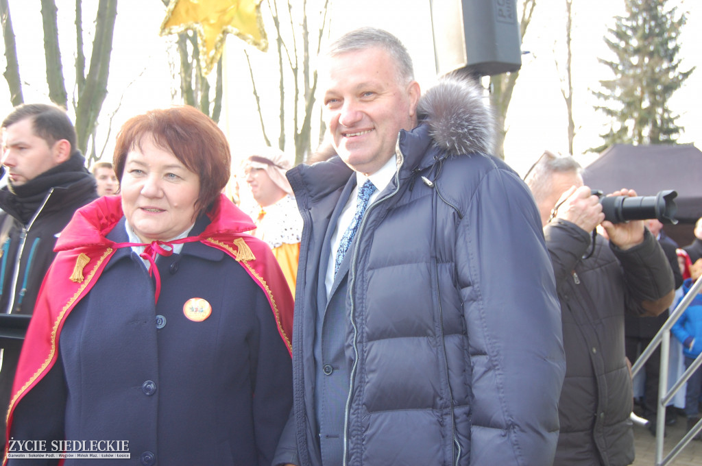 W Żelechowie z wielbłądami