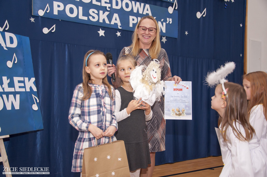 Zaśpiewali razem kolędową pieśń