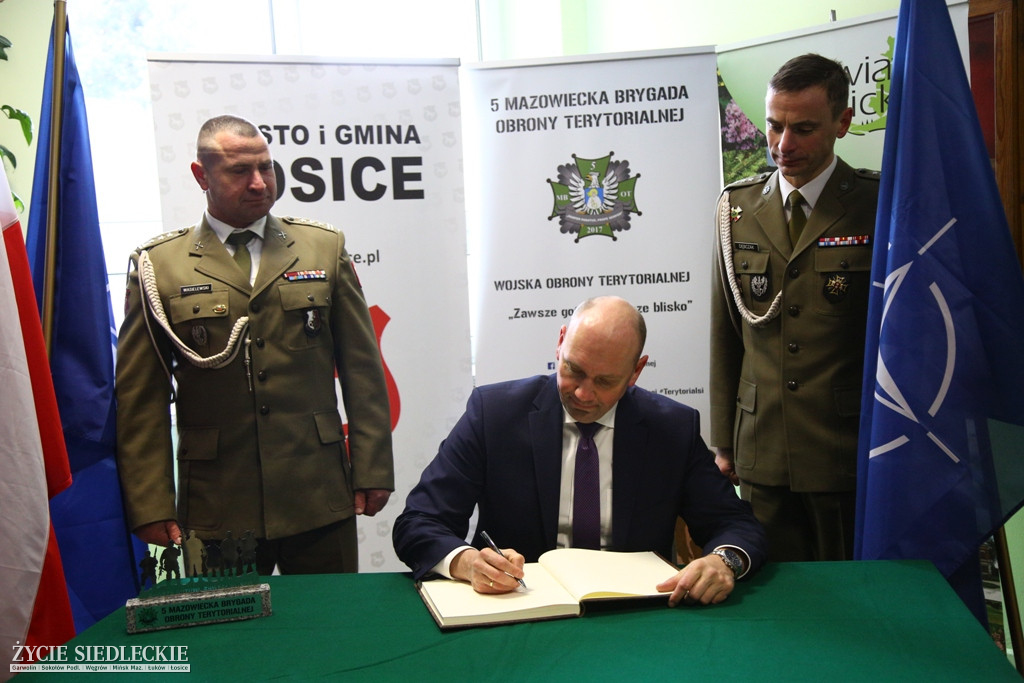 Łosice. Terytorialsi złożyli przysięgę.