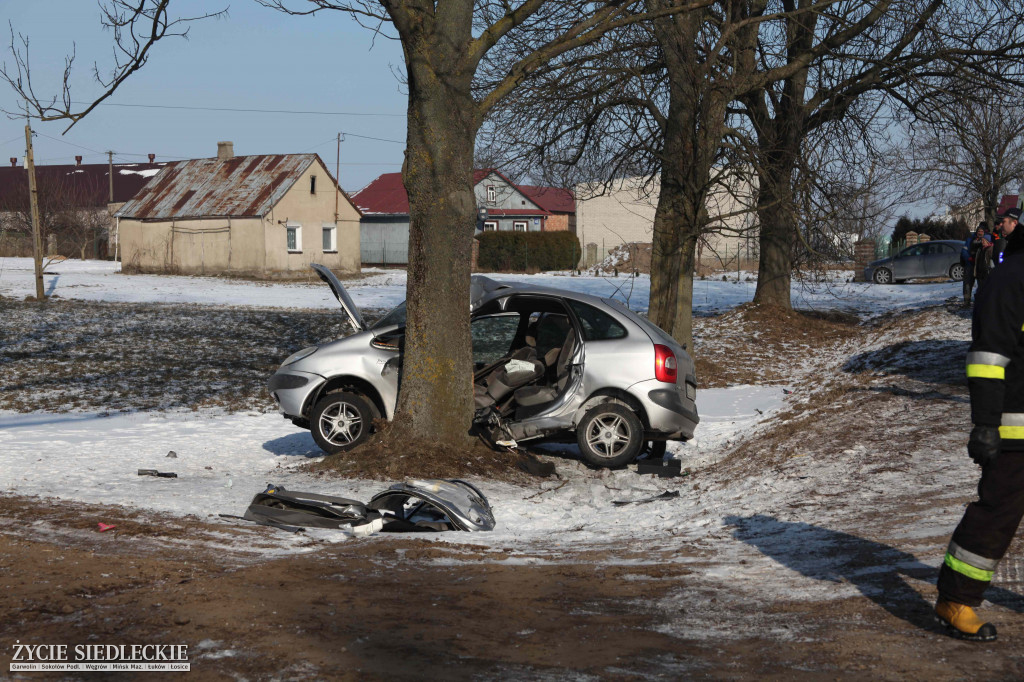 Wypadek citroena w Głuchowie