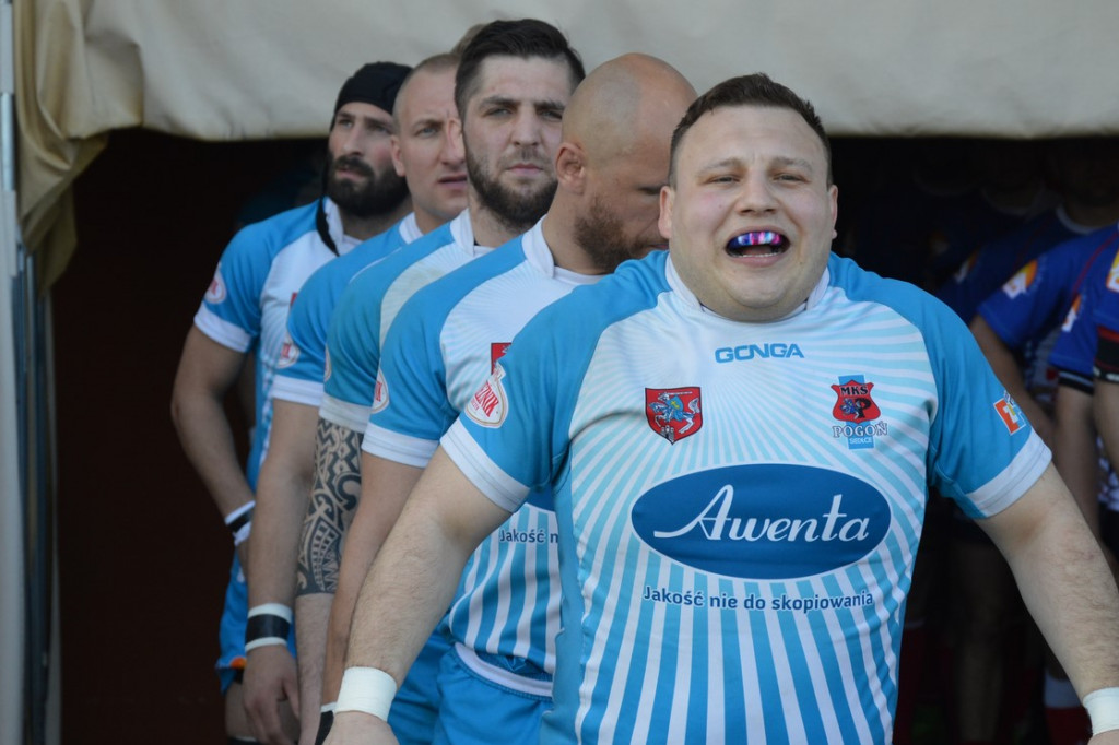 Rugbiści na zwycięskiej ścieżce