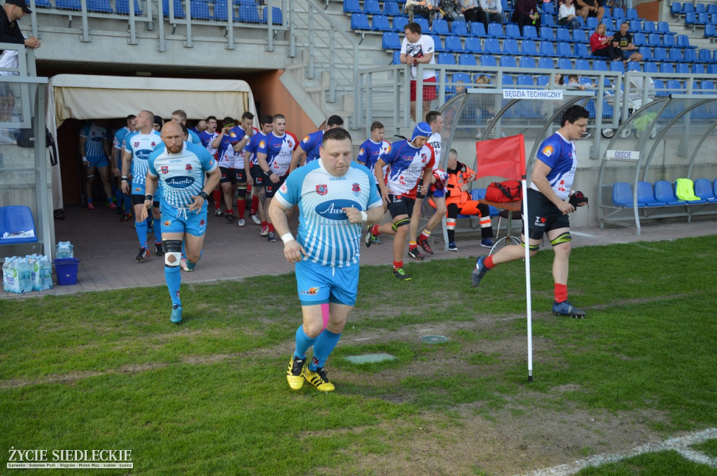 Rugbiści na zwycięskiej ścieżce