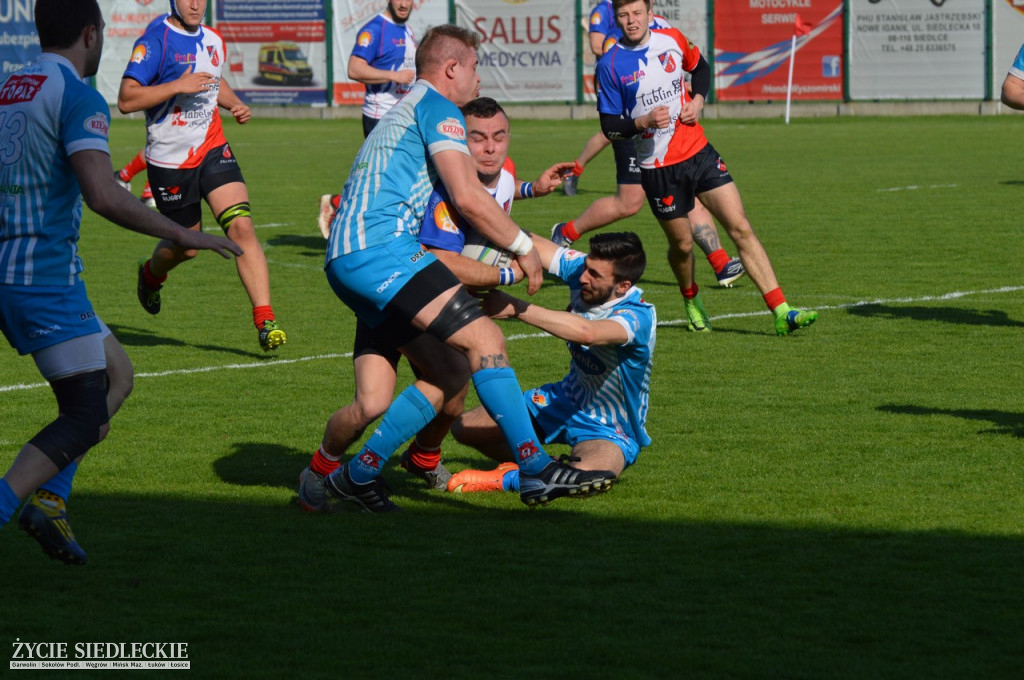 Rugbiści na zwycięskiej ścieżce