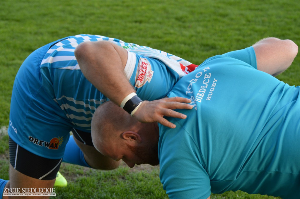 Rugbiści na zwycięskiej ścieżce