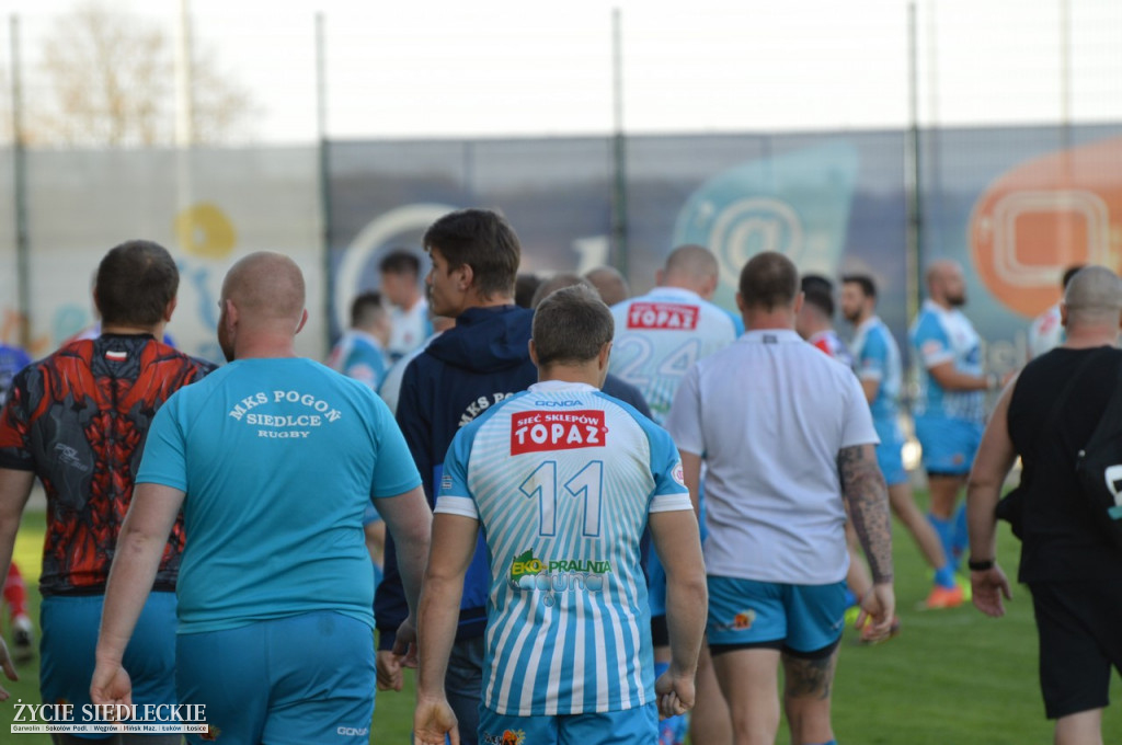 Rugbiści na zwycięskiej ścieżce