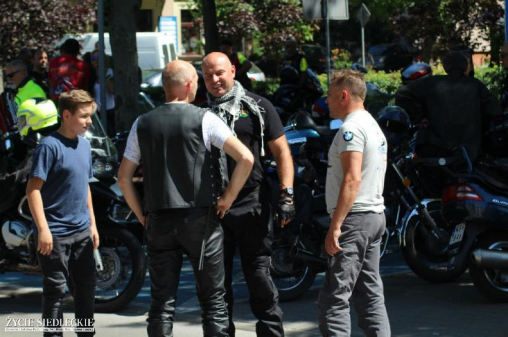 Motocyklem do miast papieskich