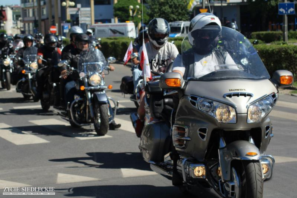 Motocyklem do miast papieskich