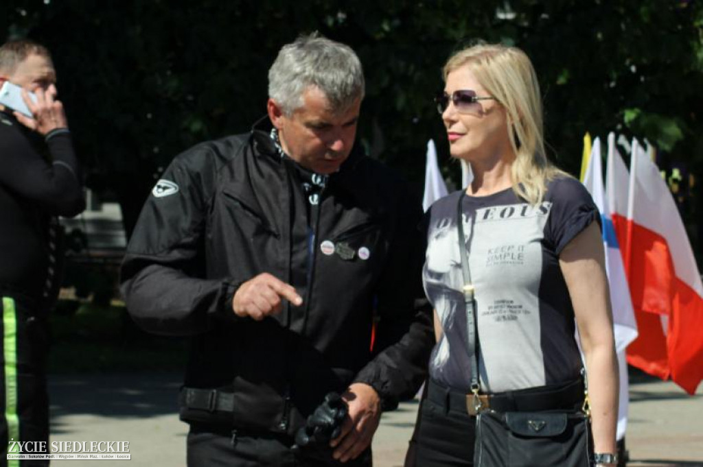 Motocyklem do miast papieskich