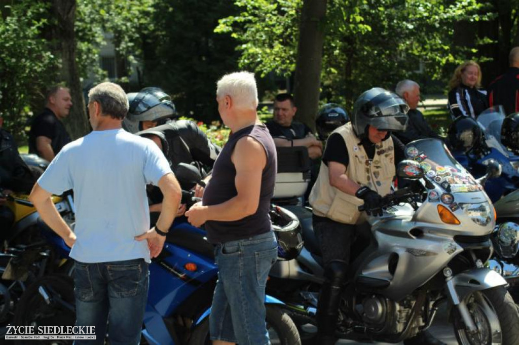 Motocyklem do miast papieskich