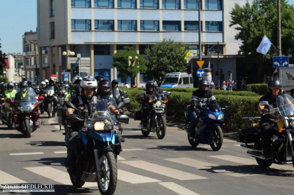 Motocyklem do miast papieskich