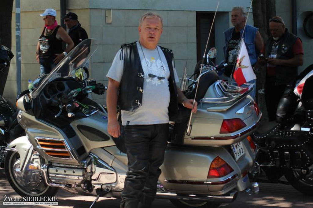 Motocyklem do miast papieskich