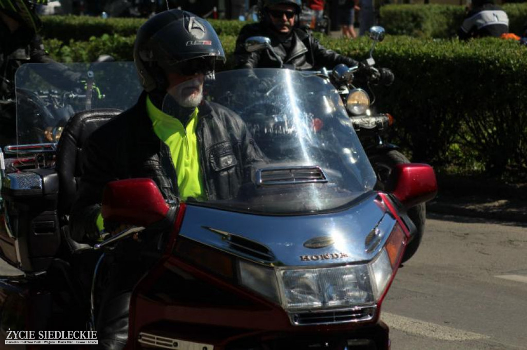 Motocyklem do miast papieskich