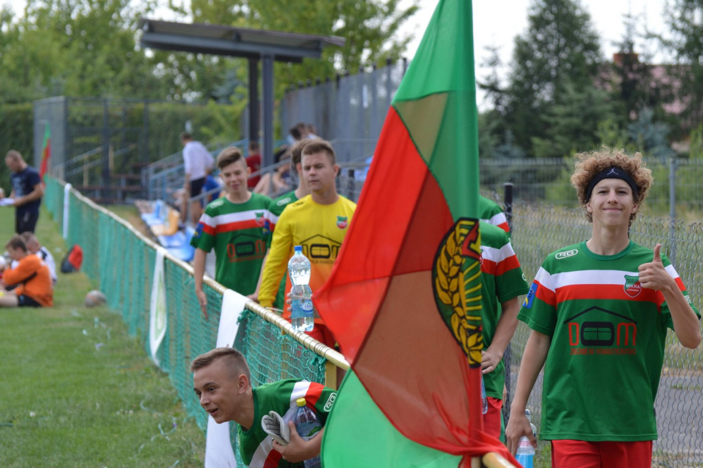 Piłkarska Kadra Czeka w Skórcu