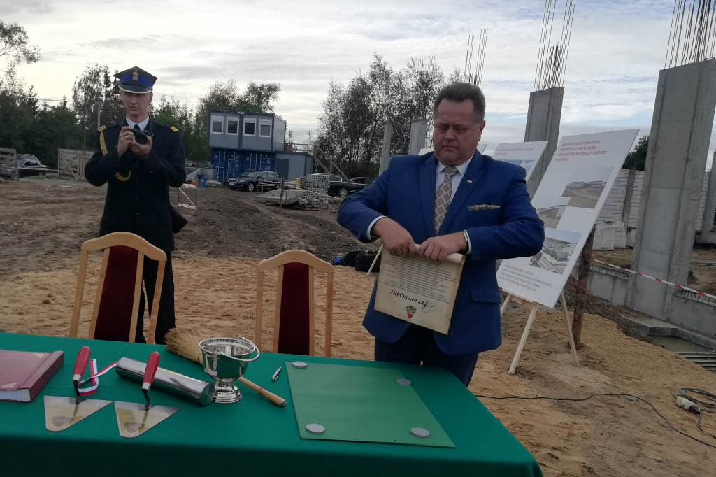 Akt erekcyjny pod budowę strażnicy podpisany!