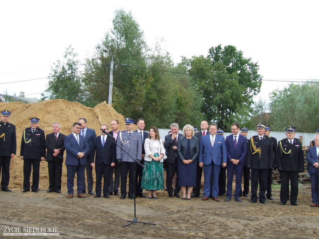 Akt erekcyjny pod budowę strażnicy podpisany!
