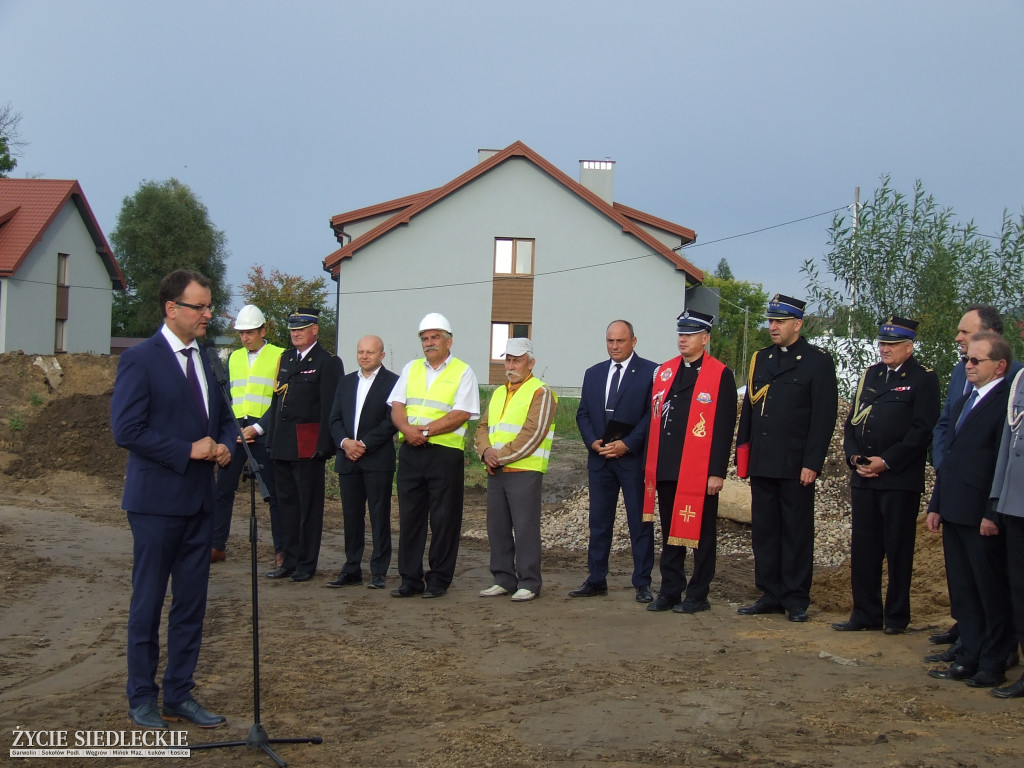 Akt erekcyjny pod budowę strażnicy podpisany!