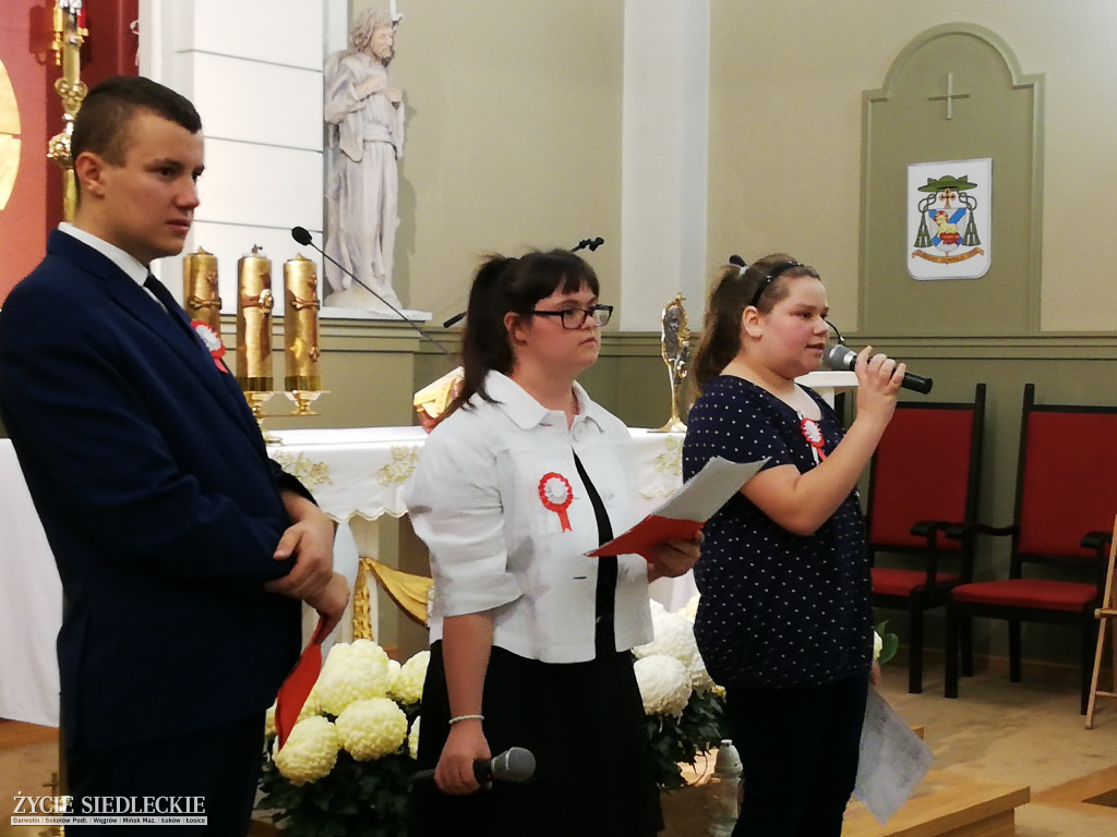 Patriotyczne obchody w parafii św. Ojca Pio w Węgrowie