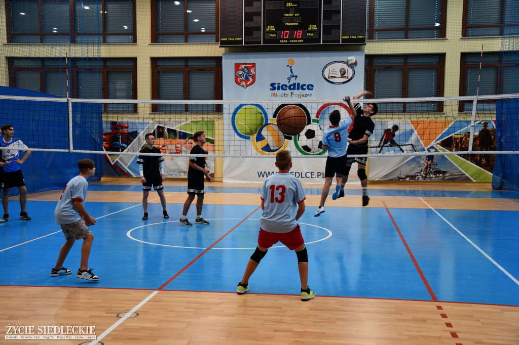 Turniej Siatkarskich Trójek
