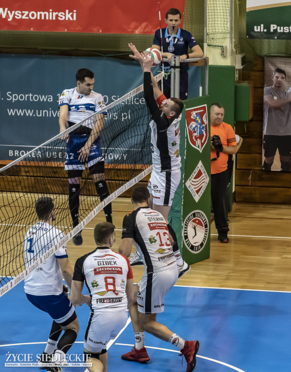 KPS rozbił Gwardię